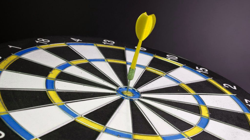 How to get bullseye in darts